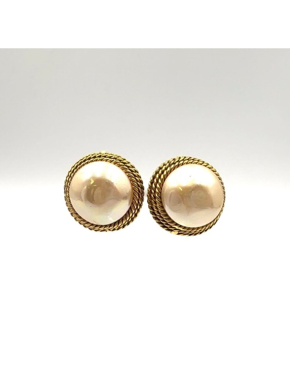 Chanel Round Pearl Gold White Earrings